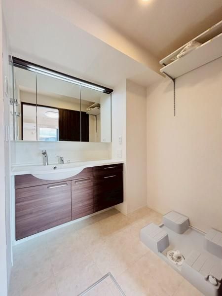 �y���ʏ��z�@