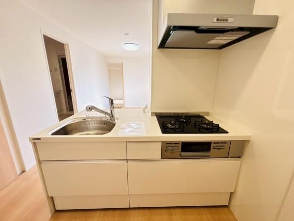 �y�L�b�`���z�@