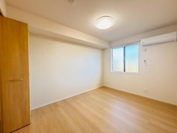 �y���̑������E�X�y�[�X�z�@