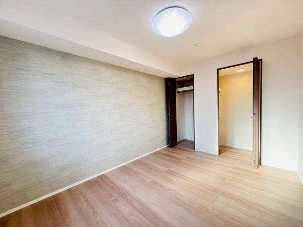 �y�Q���z�@