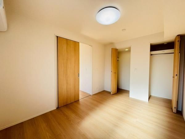 �y�Q���z�@