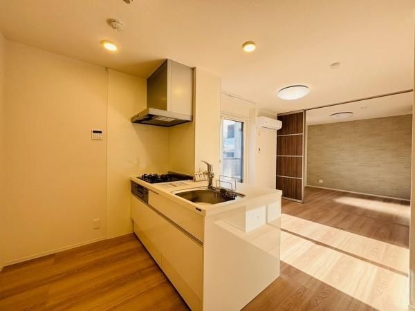 �y�L�b�`���z�@