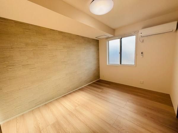 �y�Q���z�@