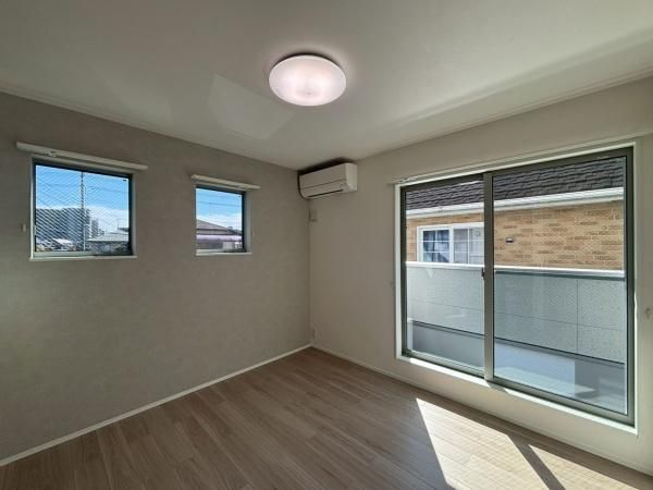 �y���̑������E�X�y�[�X�z�@