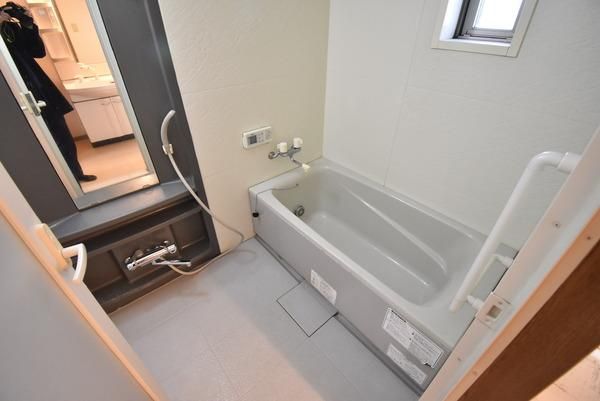 �y���̑��ݔ��z�@