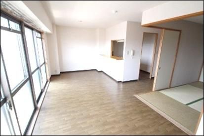 �y�����E���r���O�z�@���������ʎ���