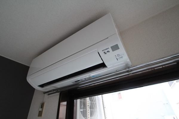 �y���̑��ݔ��z�@���d�l�ʐ^