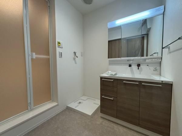 �y���ʏ��z�@