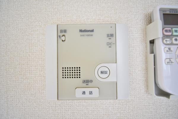 �y�Z�L�����e�B�z�@���d�l�ʐ^