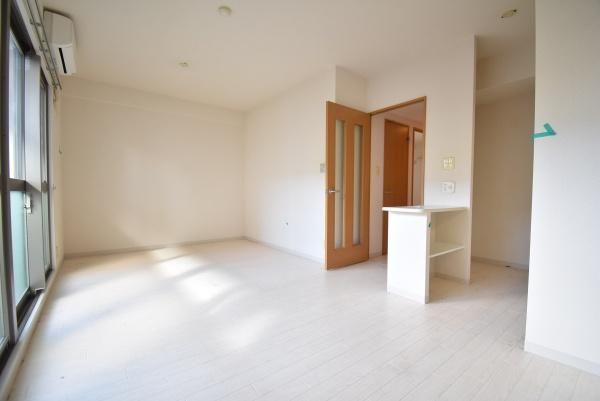 �y�����E���r���O�z�@���d�l�ʐ^