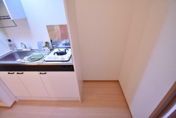 �y�L�b�`���z�@