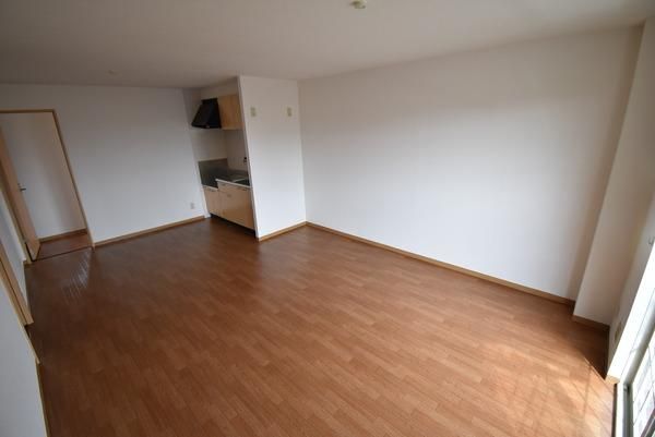 �y�����E���r���O�z�@���������ʎ���