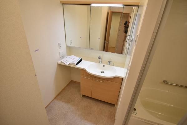 �y���ʏ��z�@