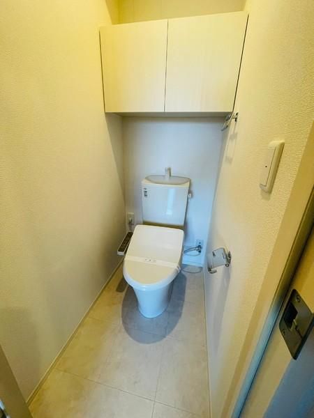 【トイレ】　同仕様写真