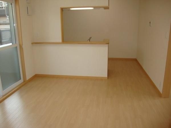 �y�����E���r���O�z�@