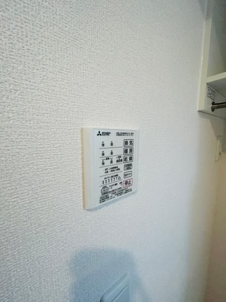 �y���̑��z�@�����{�H��Ўʐ^��
