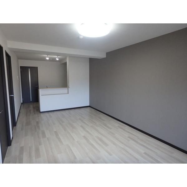 �y�����E���r���O�z�@���������ʎ���